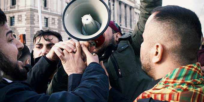polarisatie voorbeeld demonstratie megafoon