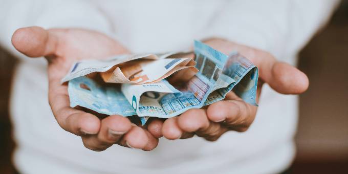 restitutie voorbeeld geld